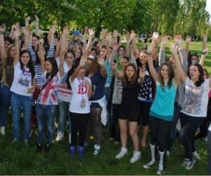 One Direction flash Mob prove Milano