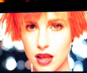 Hayley Williams dei Paramore collabora a Stay the Night