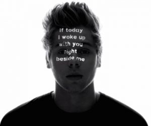 5 sos amnesia lyric video