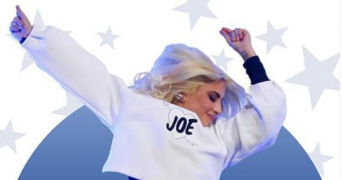 Inauguration Day: Lady Gaga canta l'inno nazionale